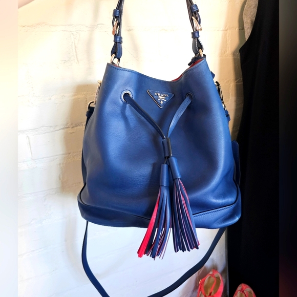 PRADA Authentic Blue Calf Leather Bucket Bag with Fringe Detail UPDATED 💙 - Picture 4 of 17